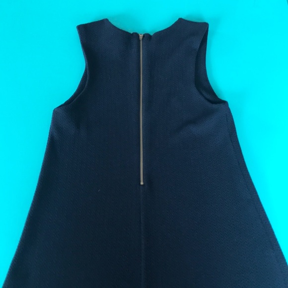 Adorable A-line black dress with gold zipper - Picture 11 of 11